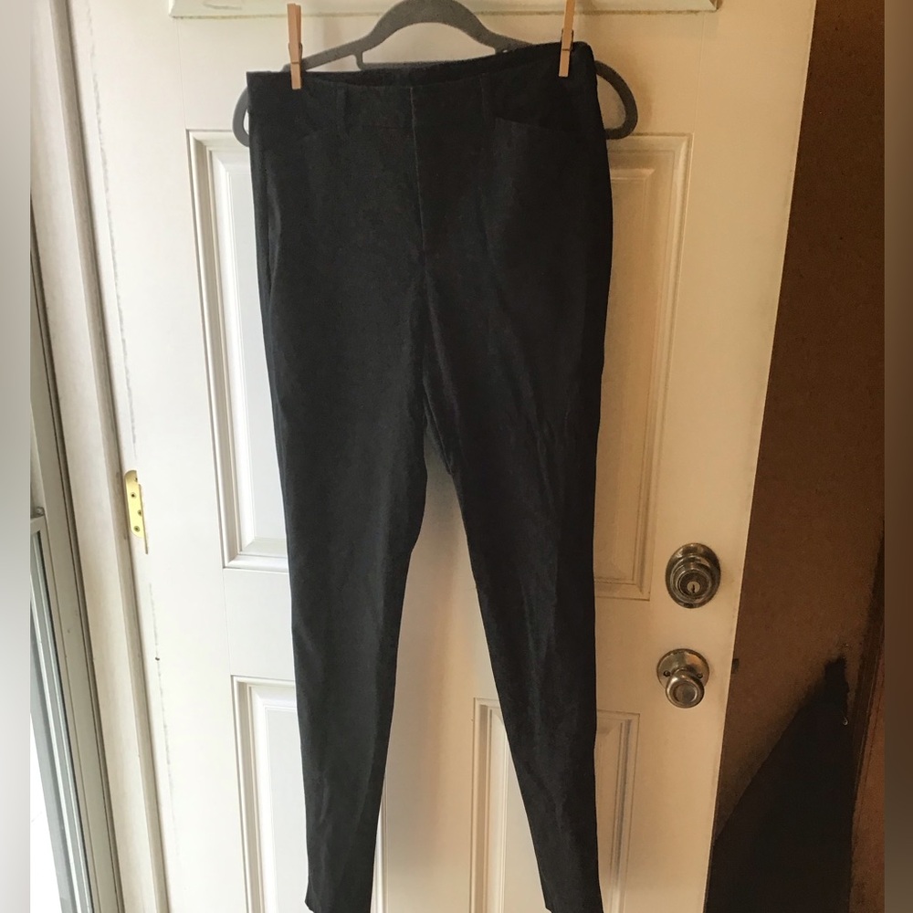 Old Navy, Tall high rise Pixie, size 8 tall